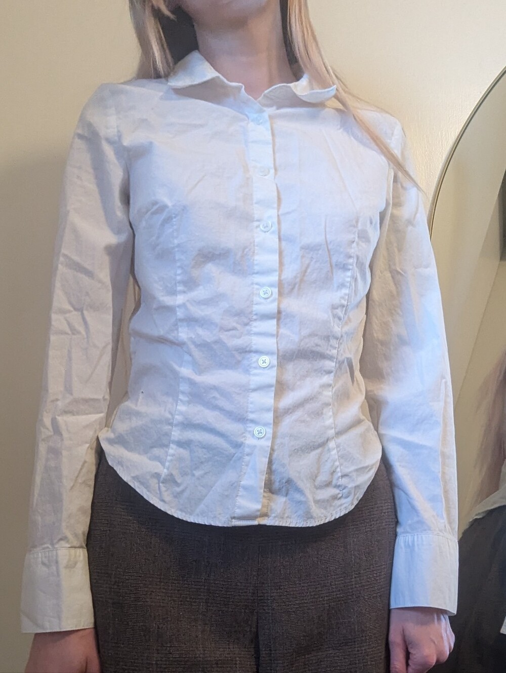 Basic White Button Up - Picture 2 of 8